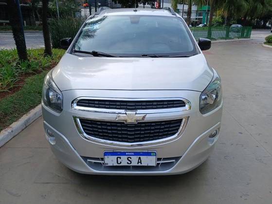 CHEVROLET SPIN 1.8 ADVANTAGE 8V FLEX 4P AUTOMÁTICO CHEVROLET SPIN 1.8 ADVANTAGE 8V FLEX 4P AUTOMÁTICO